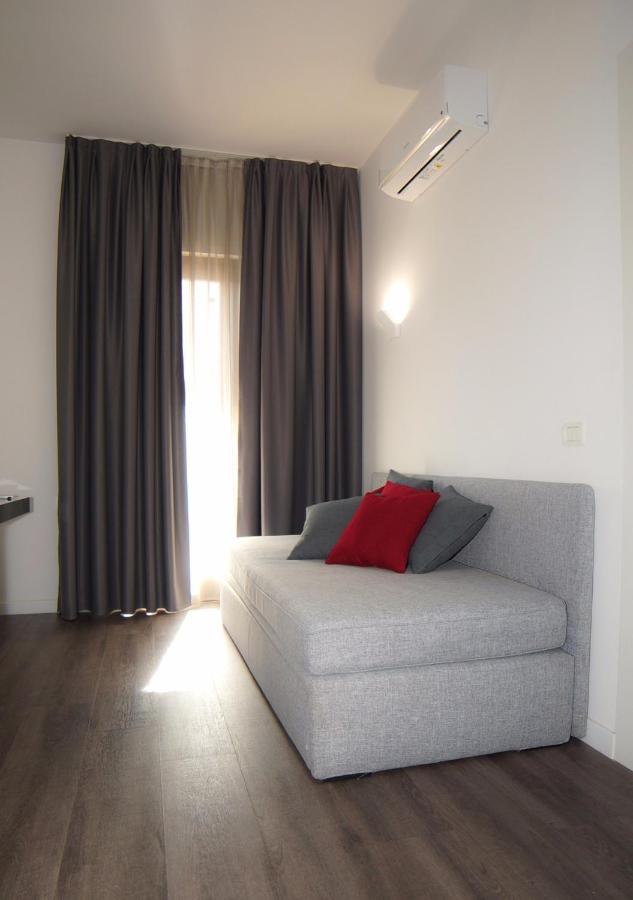 Hotel Leopardi Pomigliano d'Arco Esterno foto