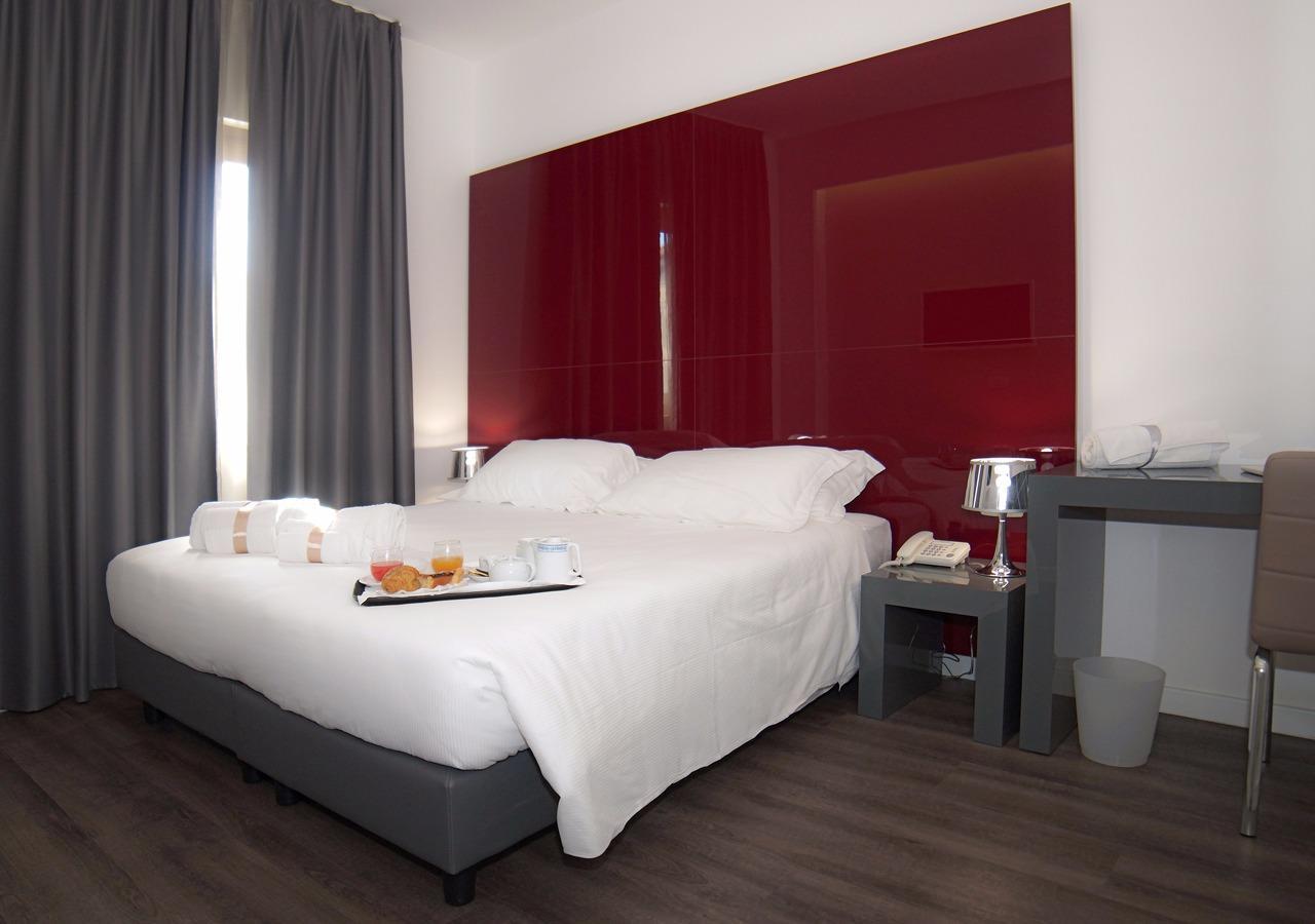 Hotel Leopardi Pomigliano d'Arco Esterno foto