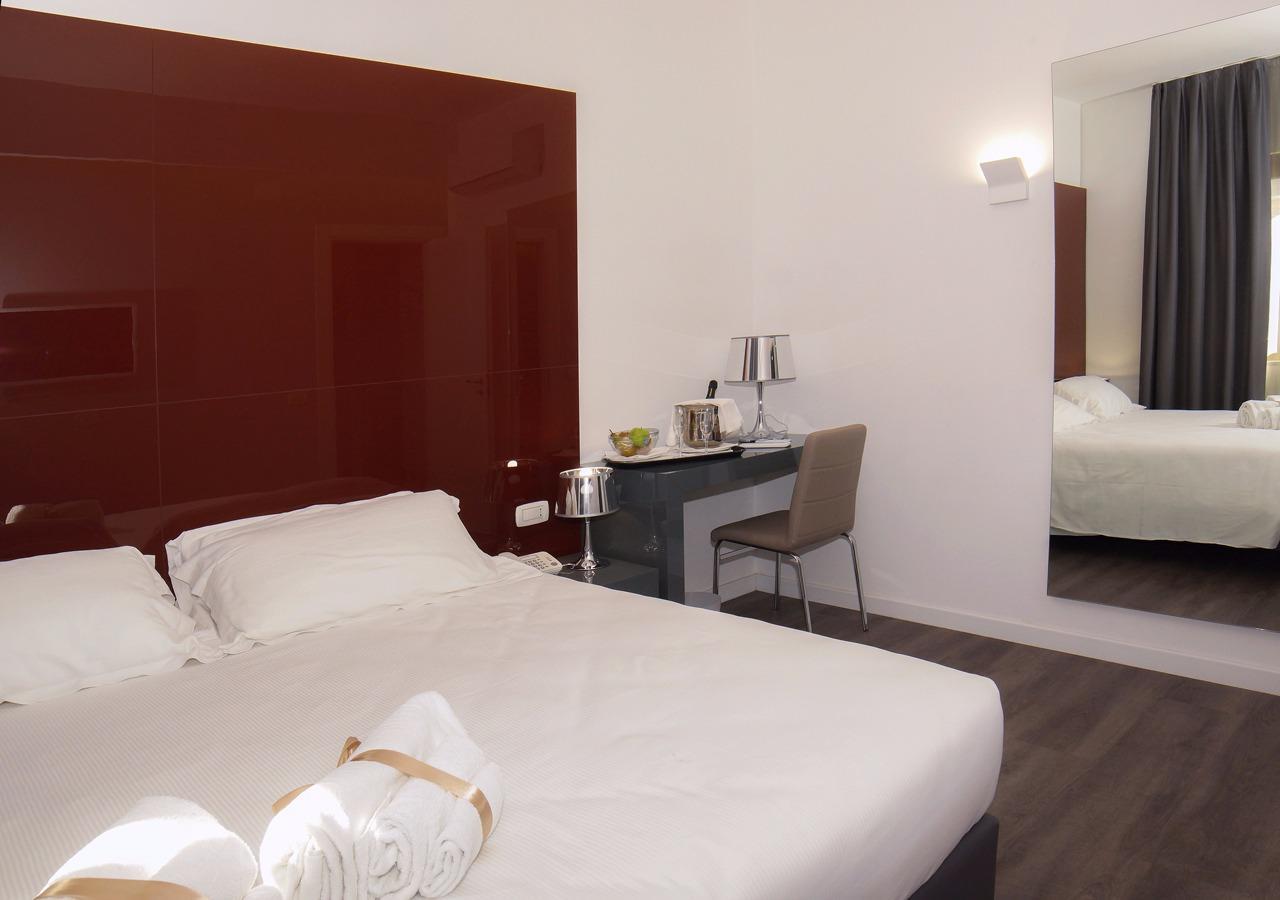 Hotel Leopardi Pomigliano d'Arco Esterno foto